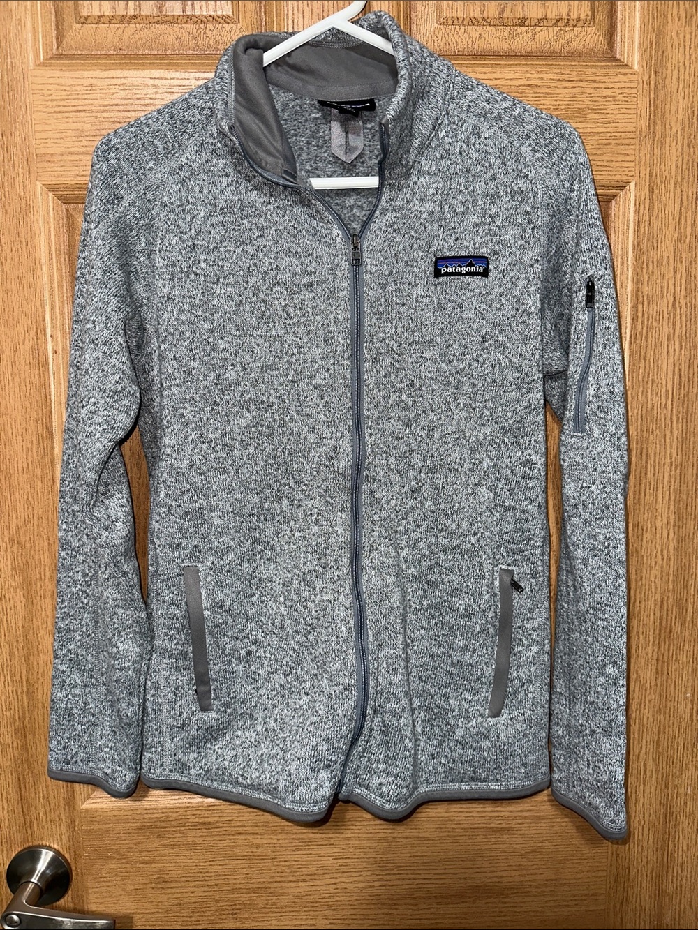 Patagonia Women’s Heather Gray Full-Zip Fleece Jacket